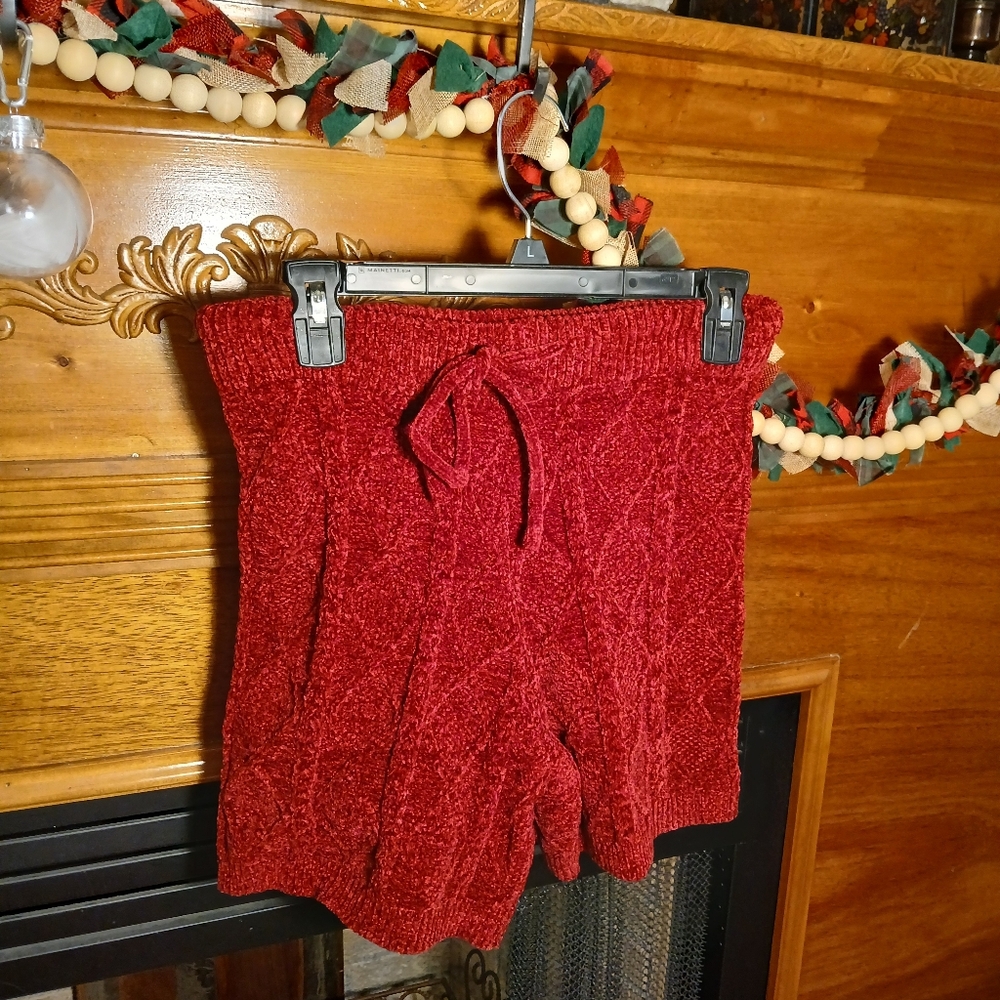 Macaron Diamond Textured Drawstring Shorts